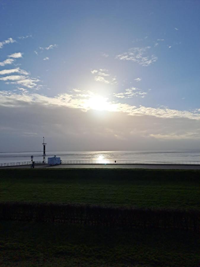 Studio Mit Meerblick Und Grosser Loggia - Direktzugang Zur Nordsee Wilhelmshaven Exterior photo
